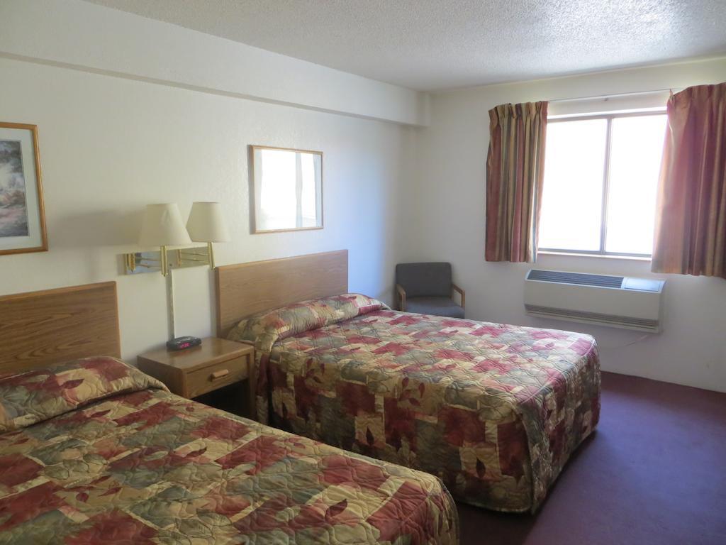 Hotel Super 8 By Wyndham Saanichton Victoria Airport Zewnętrze zdjęcie